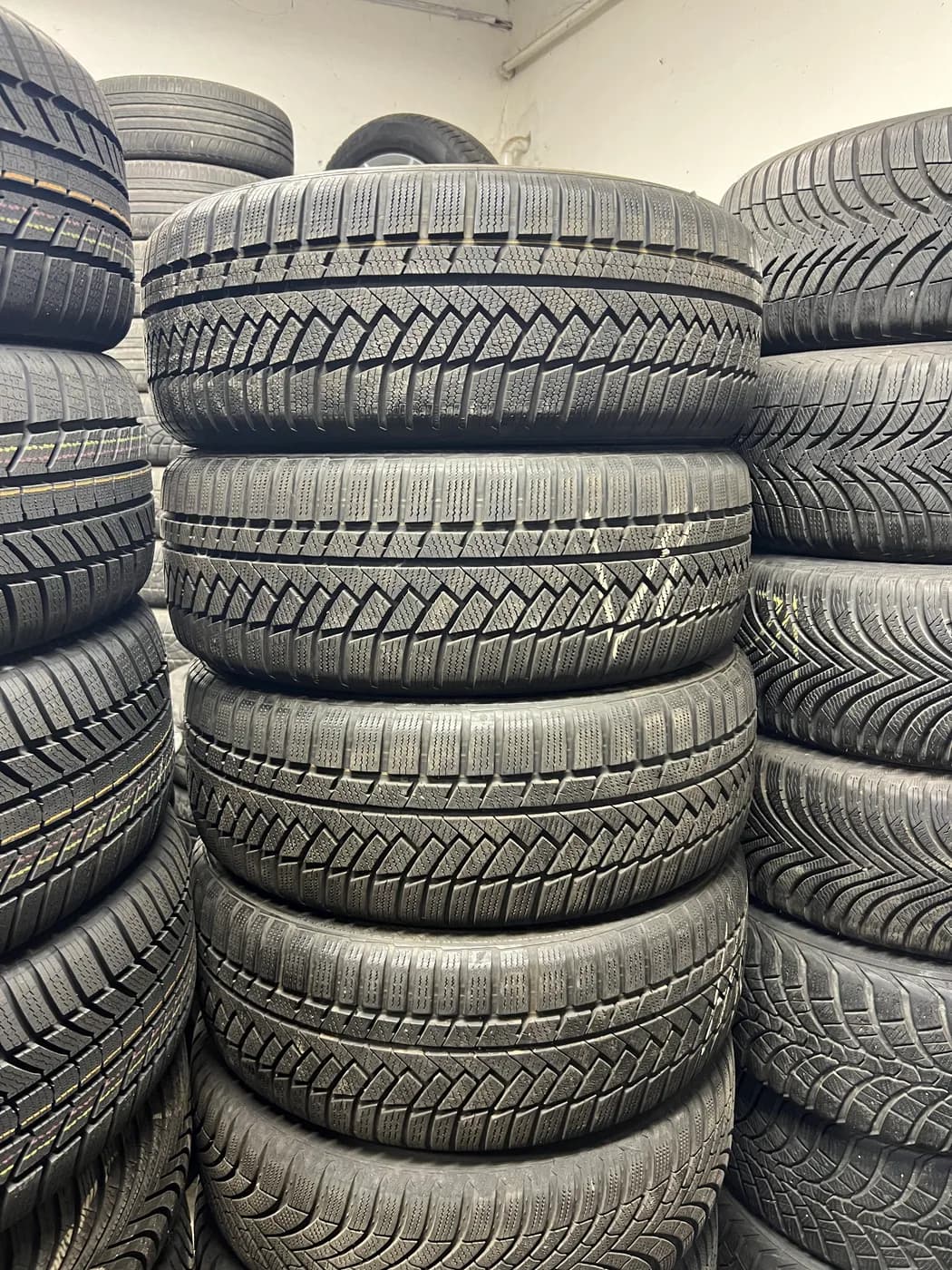 Continental 225/55r17 téli