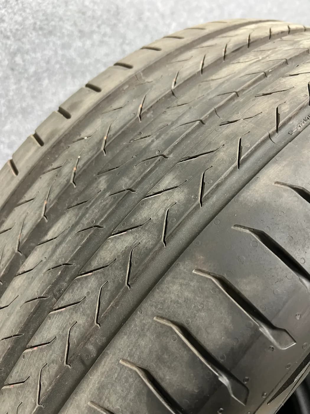 Continental 275/50r20 nyári