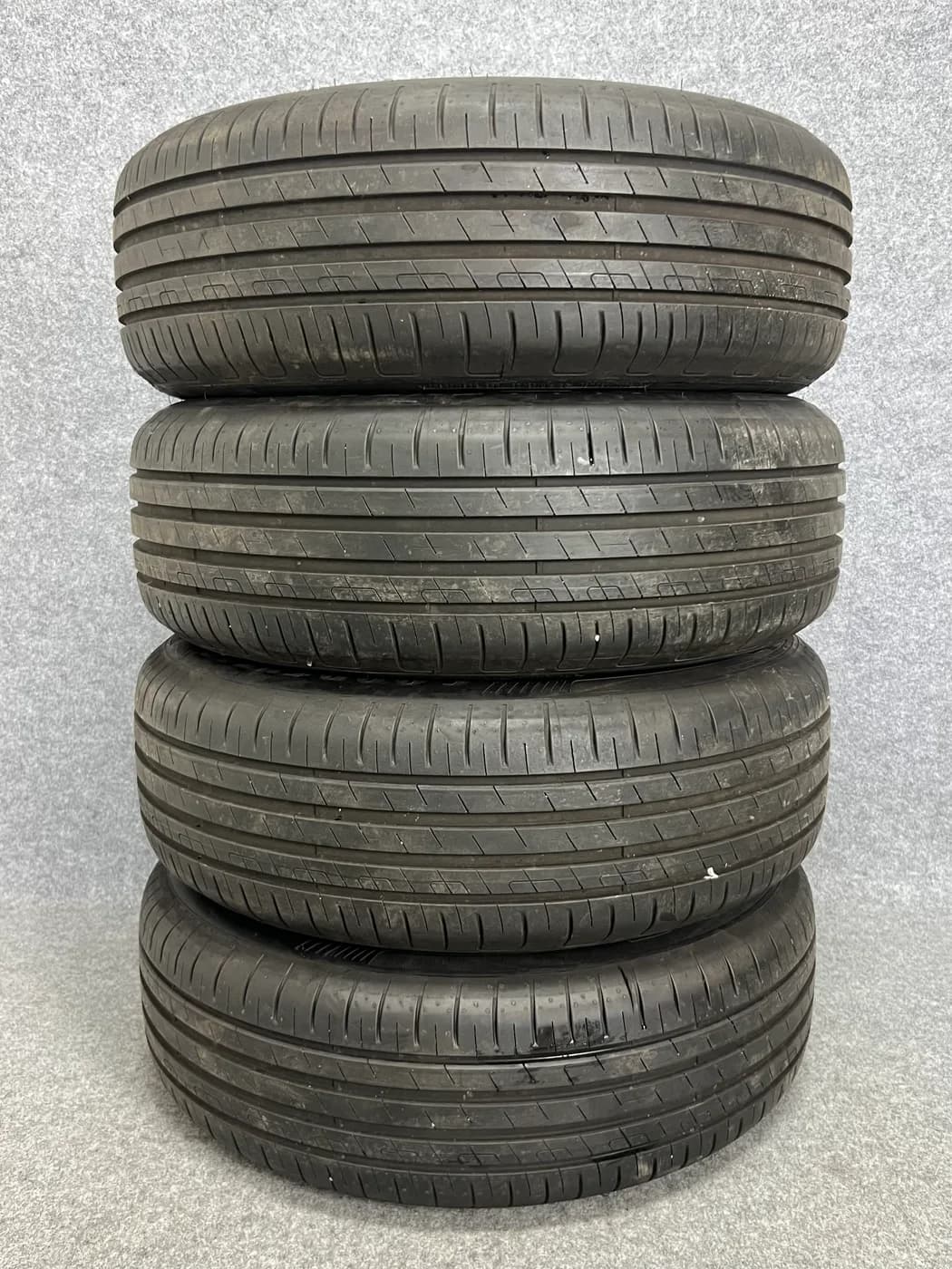 Goodyear 205/60r16 nyári
