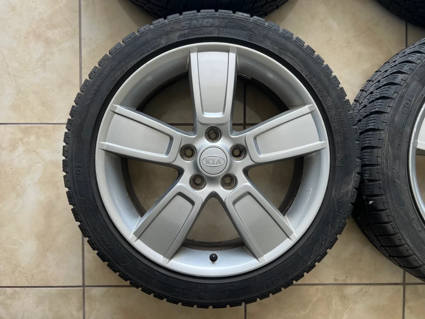 Kia 18" 5x114.3