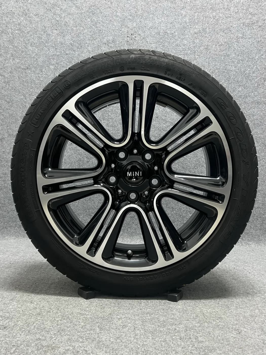 MINI 18" 5x120