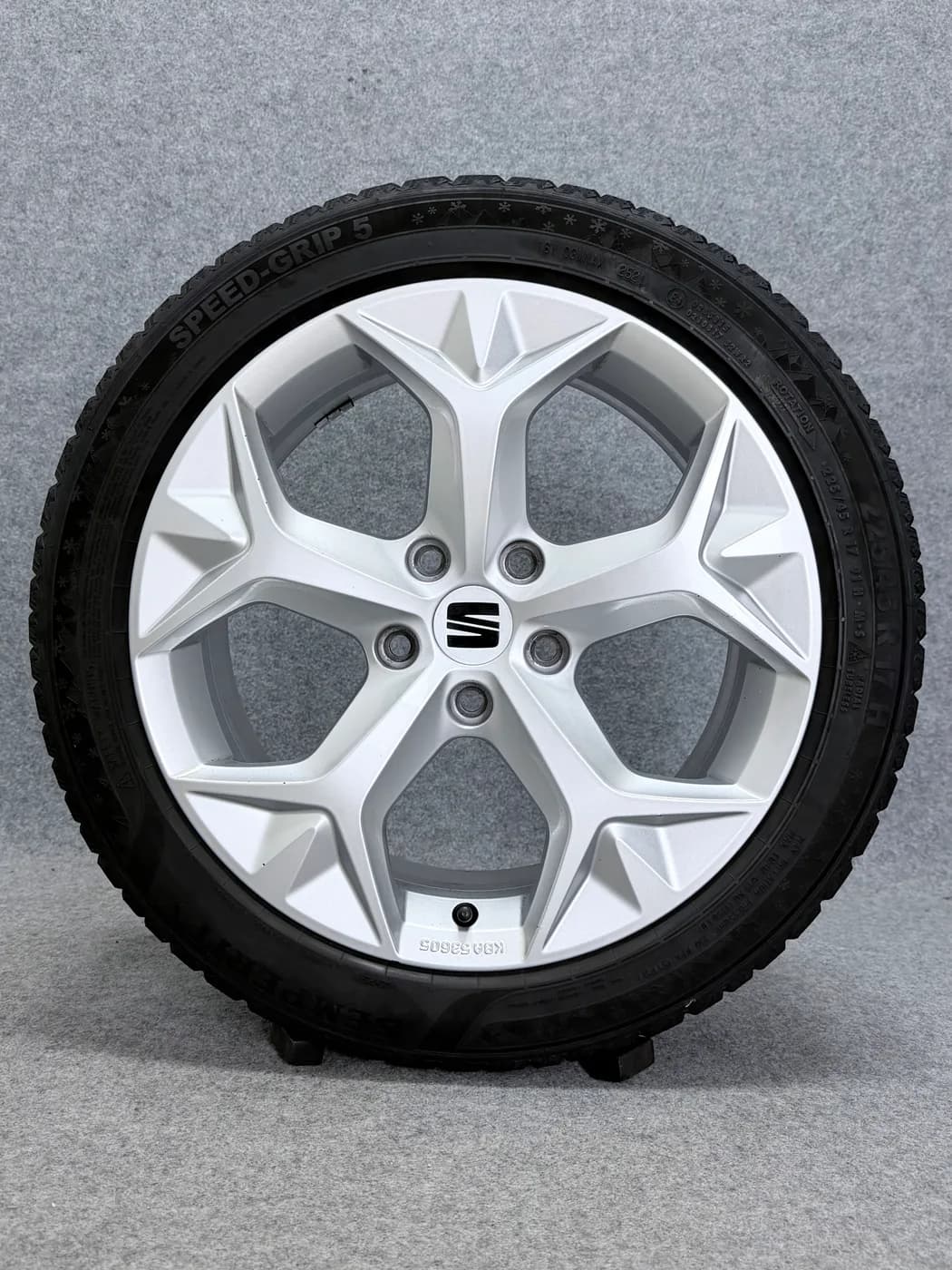 Seat 17" 5x112
