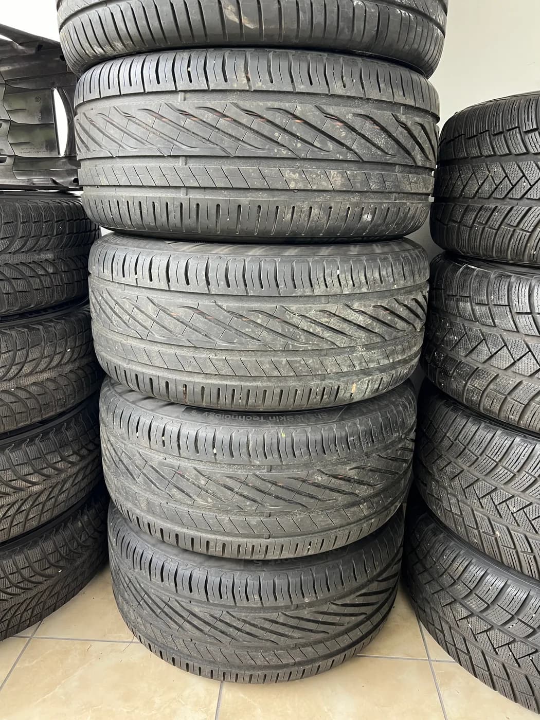 Uniroyal 275/40r20 nyári