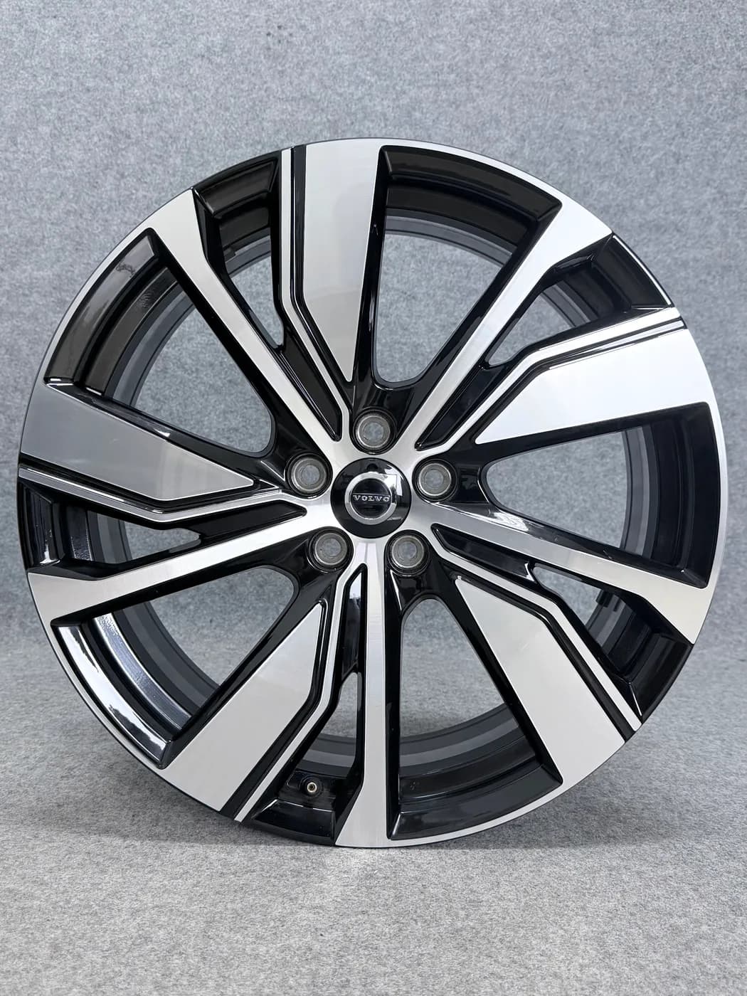 Volvo 20" 5x108